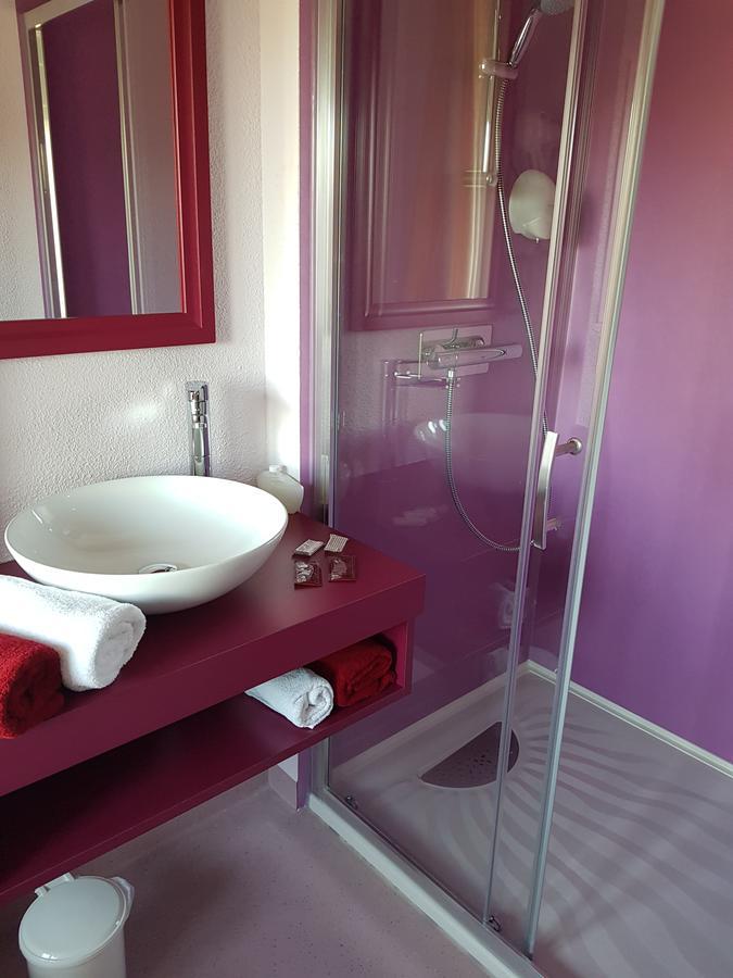 Hotel Jeanne D'Arc Saint-Chély-dʼApcher Eksteriør billede